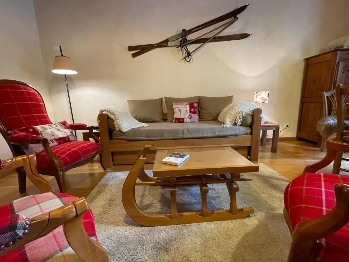 Appartement 110m2, lits faits linge fourni, plein centre, WIFI Cauterets France